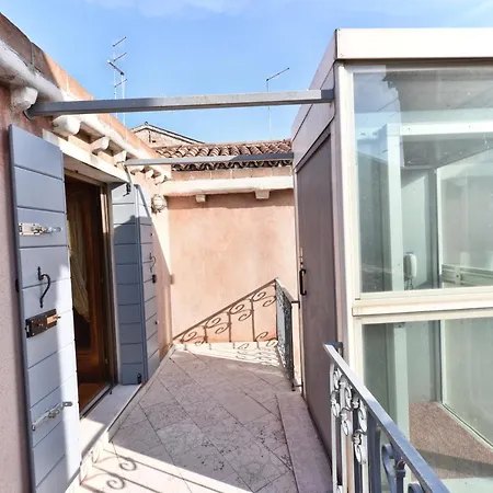 San Marco Elegante Panoramico Esclusivo 2 Bagni Διαμέρισμα *